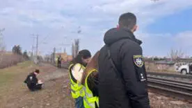 Трагедия на железной дороге в Киеве: под колесами электрички погиб подросток