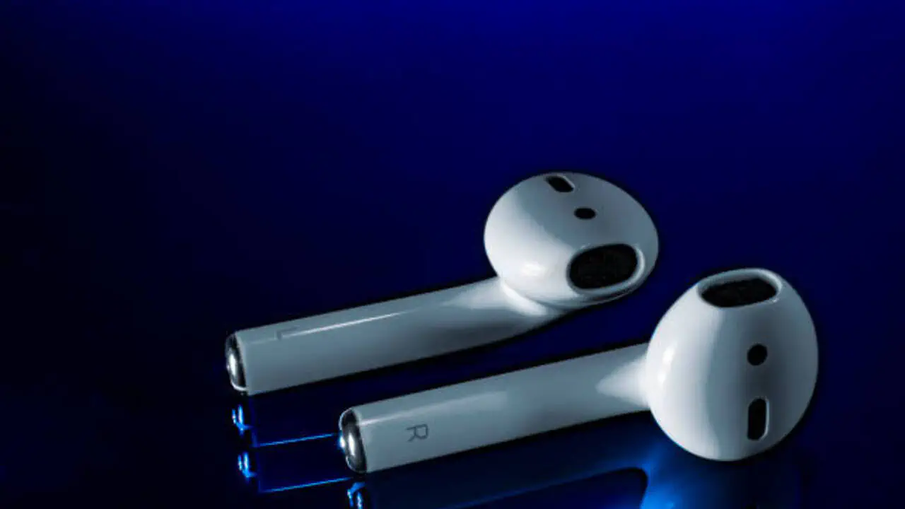 Ваши Airpods умеют больше: секреты управления и живого перевода в IOS 26
