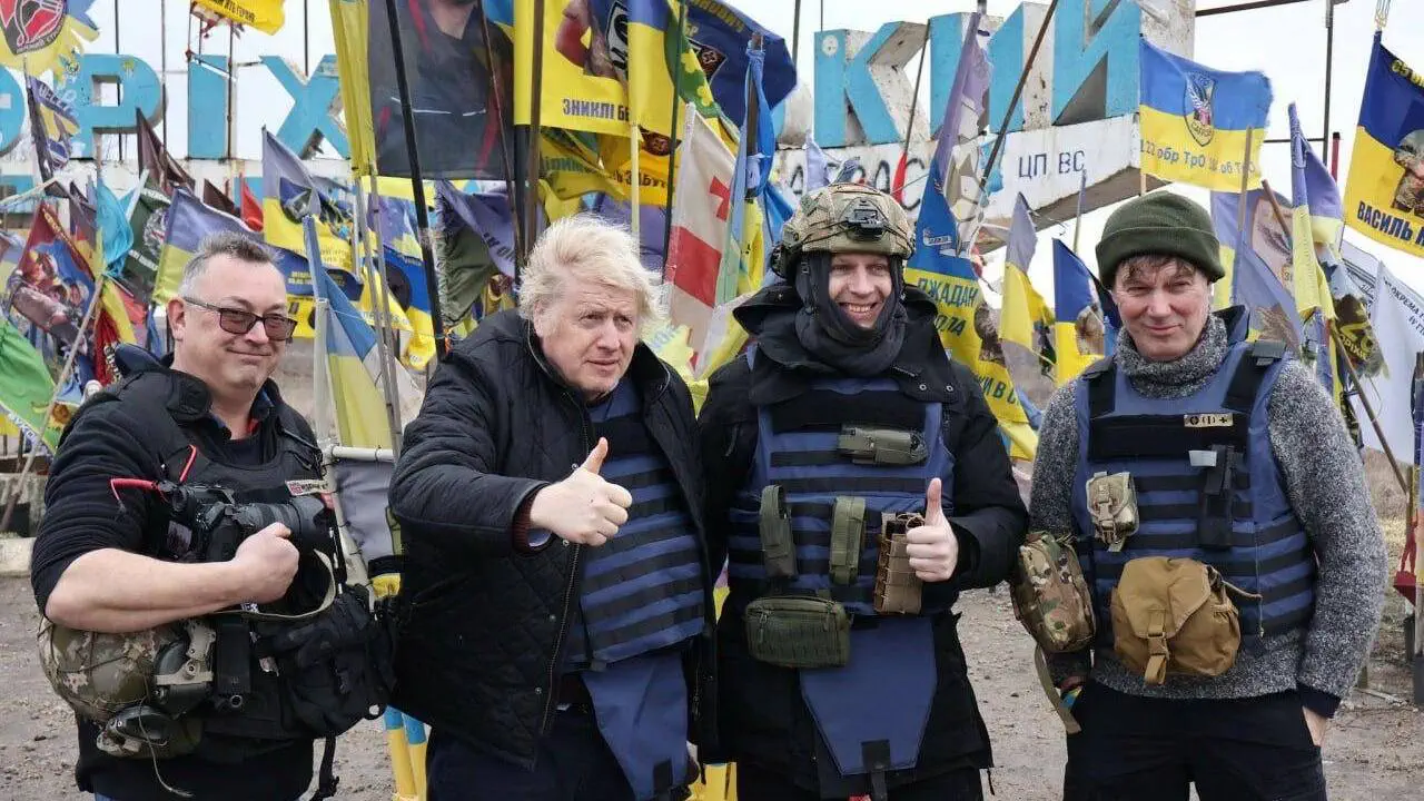  Борис Джонсон на фронті Україна 