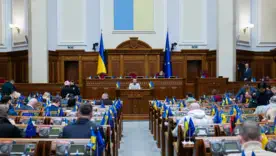 Военный сбор на годы: Зеленский подписал закон о ставке 5% после окончания войны