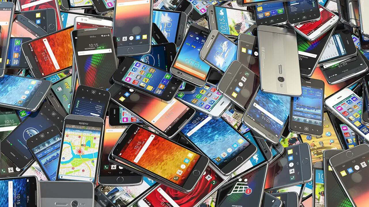 Не выбрасывайте старый смартфон: 10 способов дать ему новую жизнь