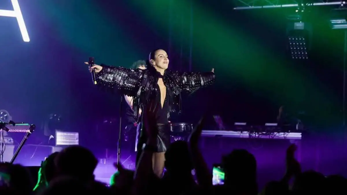 Джамала откровенно о отношениях: ревность есть, флирт есть, но всё в правильном русле