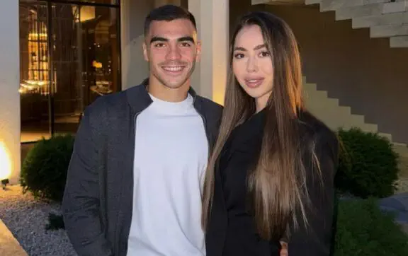 Константин Вивчаренко с невестой