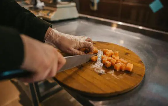 Тёплая тушёная морковь — классика французской кухни от Джулии Чайлд