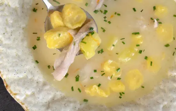 Сырный суп с клецками: нежный рецепт для уютного обеда