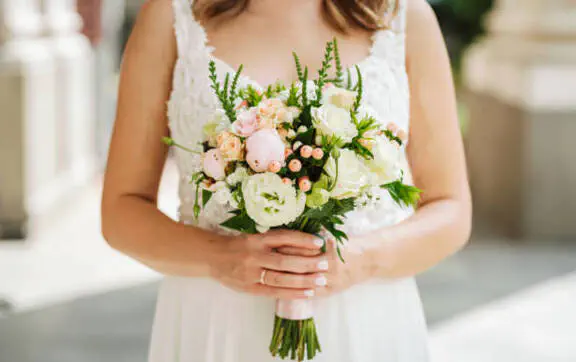 Женщина нашла настоящую любовь и вышла замуж в 79 лет — её история вдохновляет