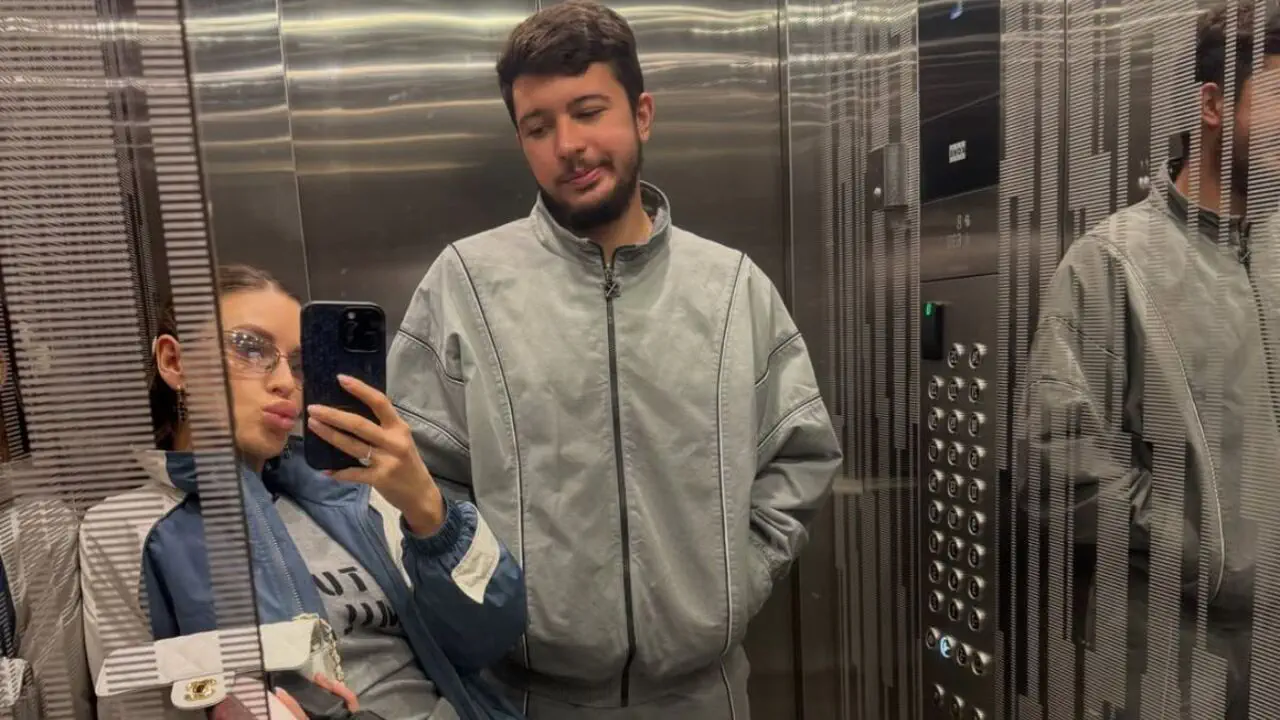 Назар Волошин с девушкой
