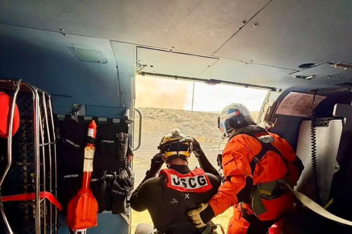 Крупнейший пожар в Калифорнии вызвал один человек/Фото: Instagram @uscg_airstation_ventura