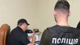 Вимагали хабарі з тих, чиє житло знищила війна: викрито корупційну схему з компенсаціями