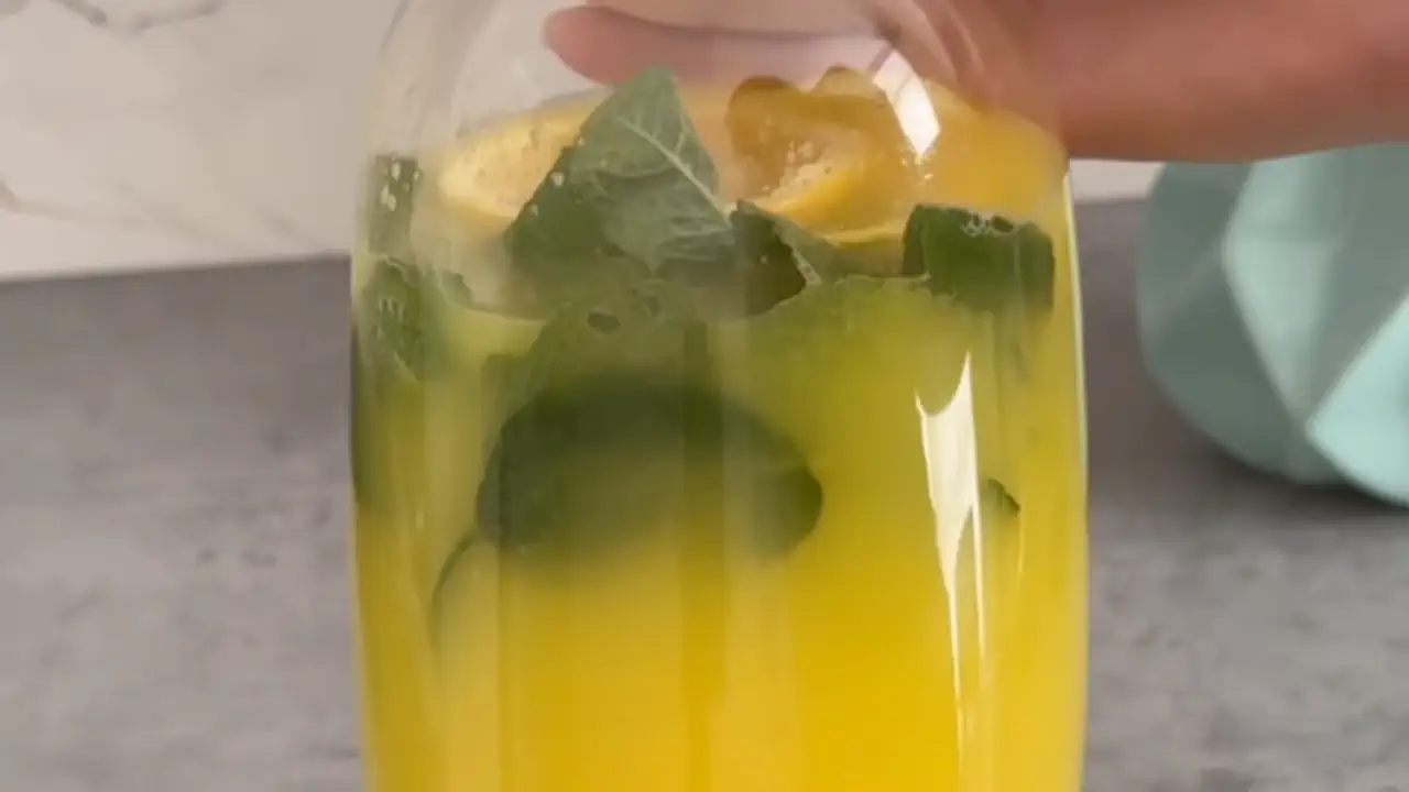 Лимонад из одного апельсина: простой рецепт, который удивит вкусом
