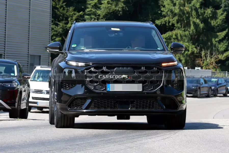 Audi SQ7 на випробуваннях / Фото: Carscoops