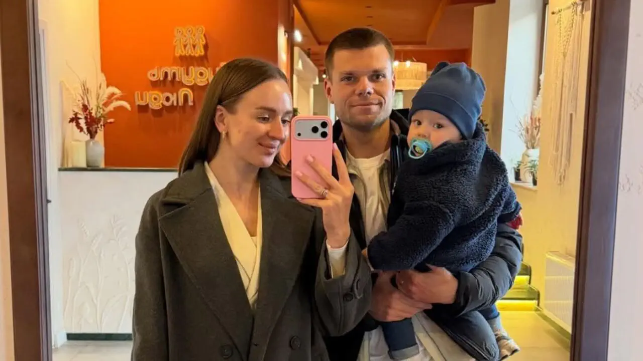 Николай Михайленко с женой и сыном