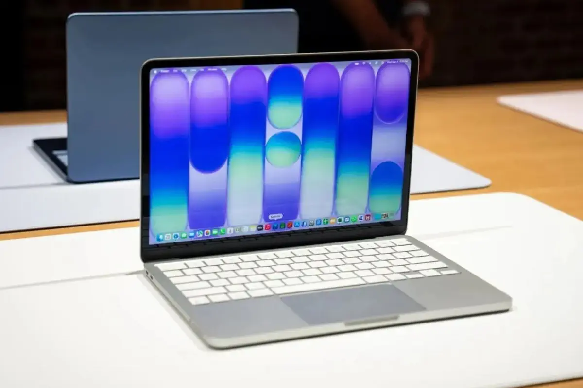 MacBook Neo стал хитом продаж: Apple увеличила производство вдвое