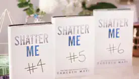 Warner Bros. екранізує антиутопію "Shatter Me" про дівчину, чий дотик здатний вбивати