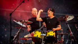 Metallica разозлила сеть сотрудничеством с российской группой «Слот»