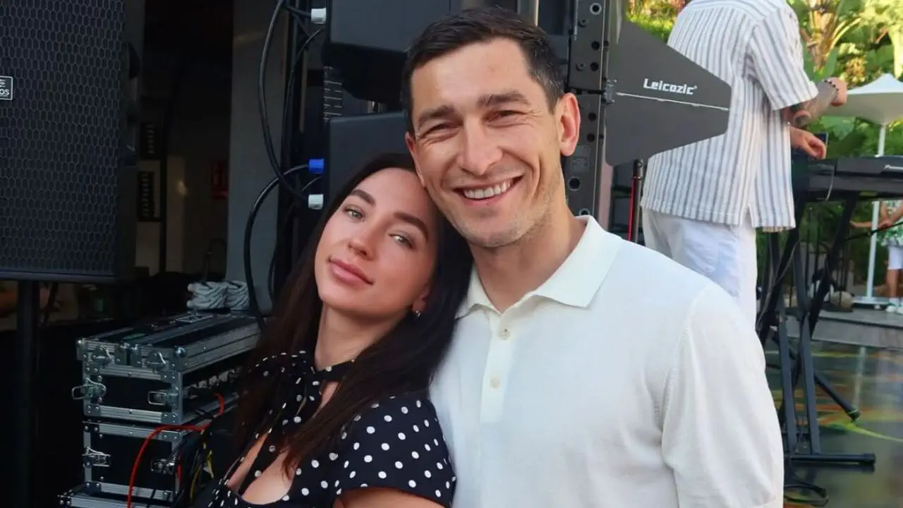 Тарас Степаненко с женой