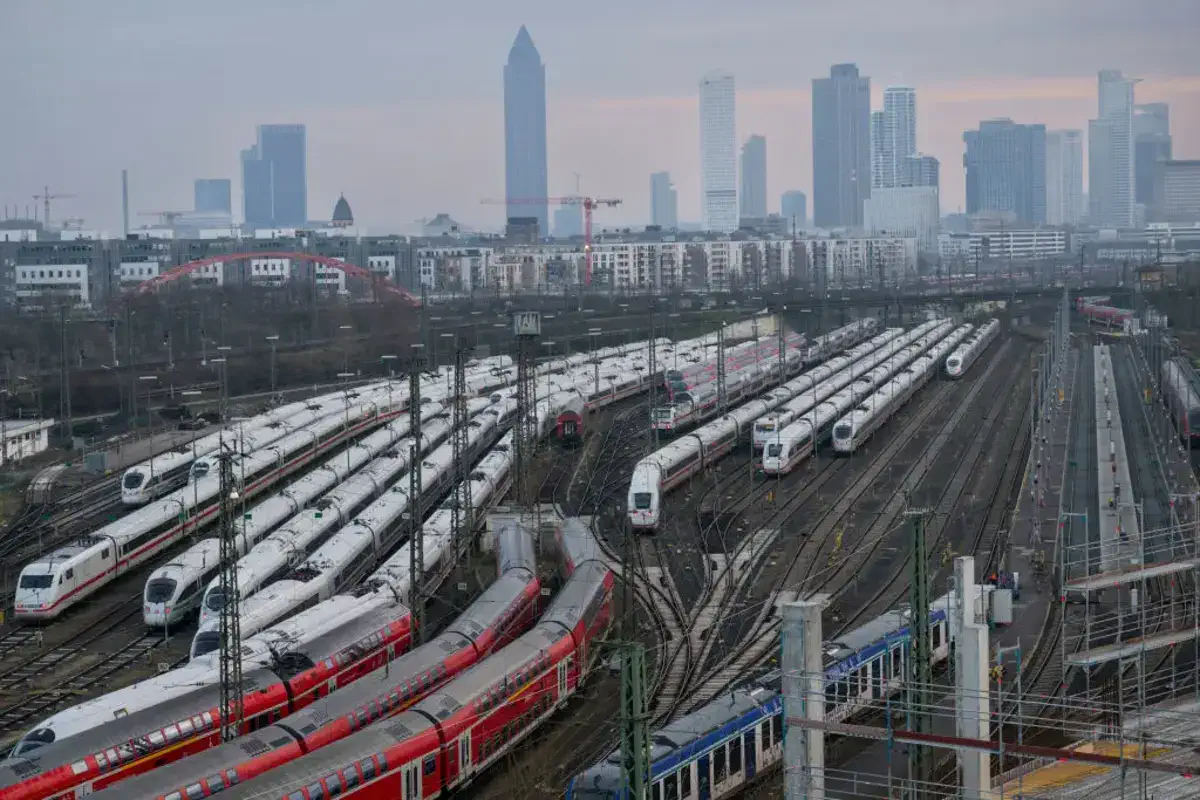 Ціна застарілого 2G: збій однієї мережі паралізував залізницю Німеччини