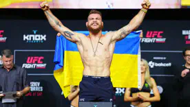 Українець Донченко ефектно нокаутував шведа і здобув третю поспіль перемогу в UFC