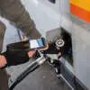 3 додатки, які допоможуть знайти найдешевше пальне по дорозі