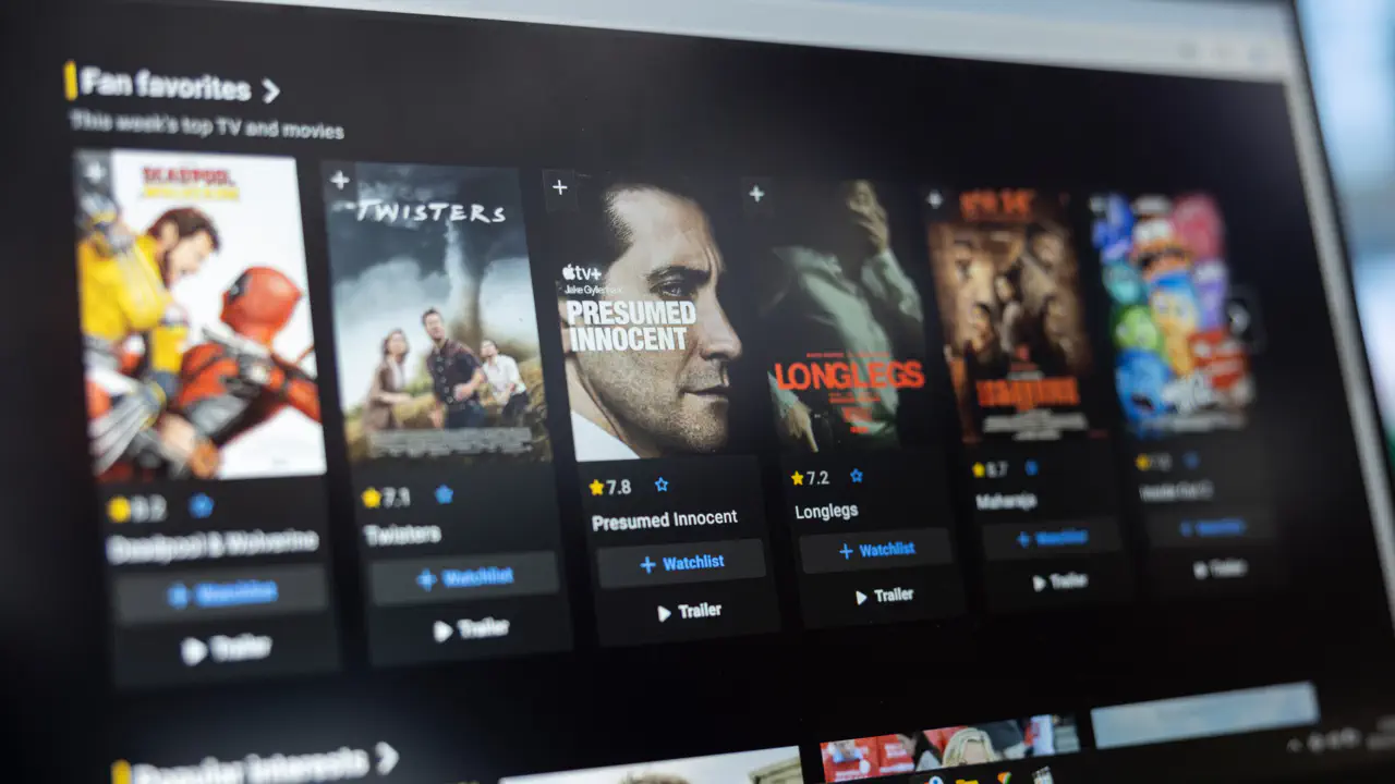 Что посмотреть на Netflix в июле: самые ожидаемые фильмы и сериалы месяца