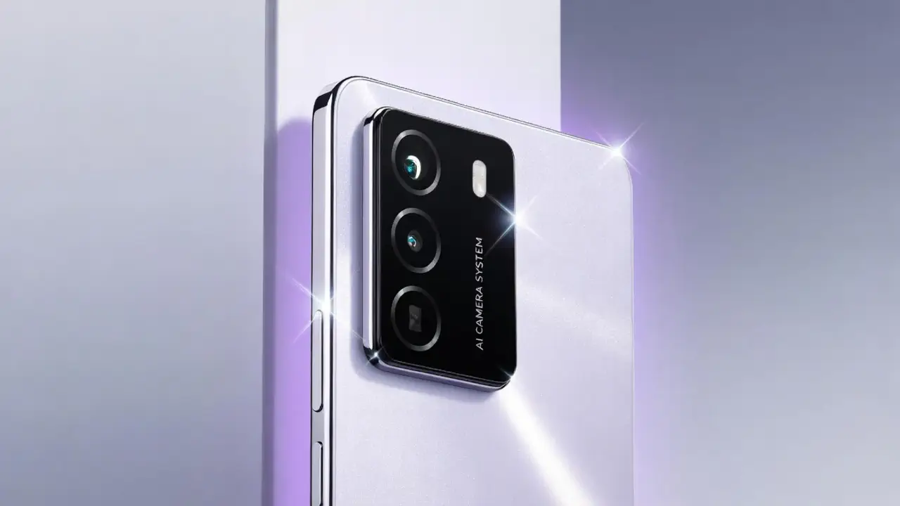 Oppo Reno 16 получает революционную ИИ-кнопку и собственный “умный хаб”