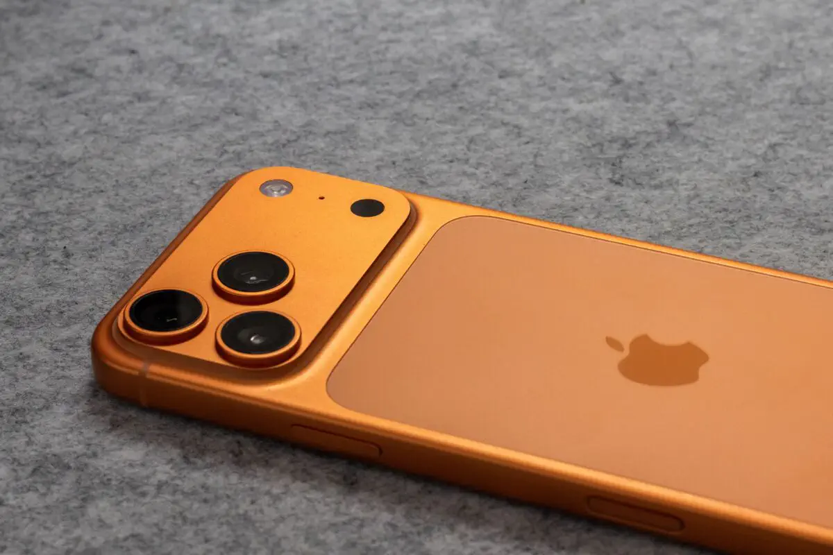 Apple додасть у iOS 27 розумний захист від телефонних шахраїв