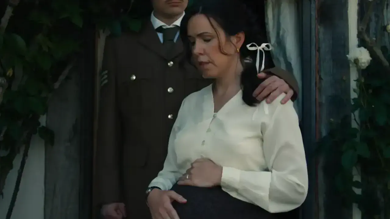 Кохання, зрада та жіночий погляд на війну: вийшов перший трейлер драми "Диявол у плоті"