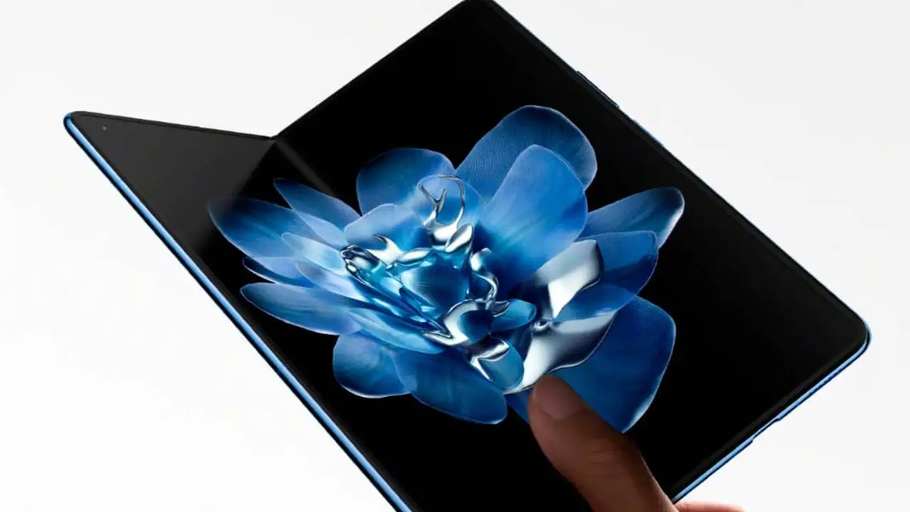 Больше чем просто раскладушка: будущий складной флагман Xiaomi Mix Fold 5 удивит автономностью