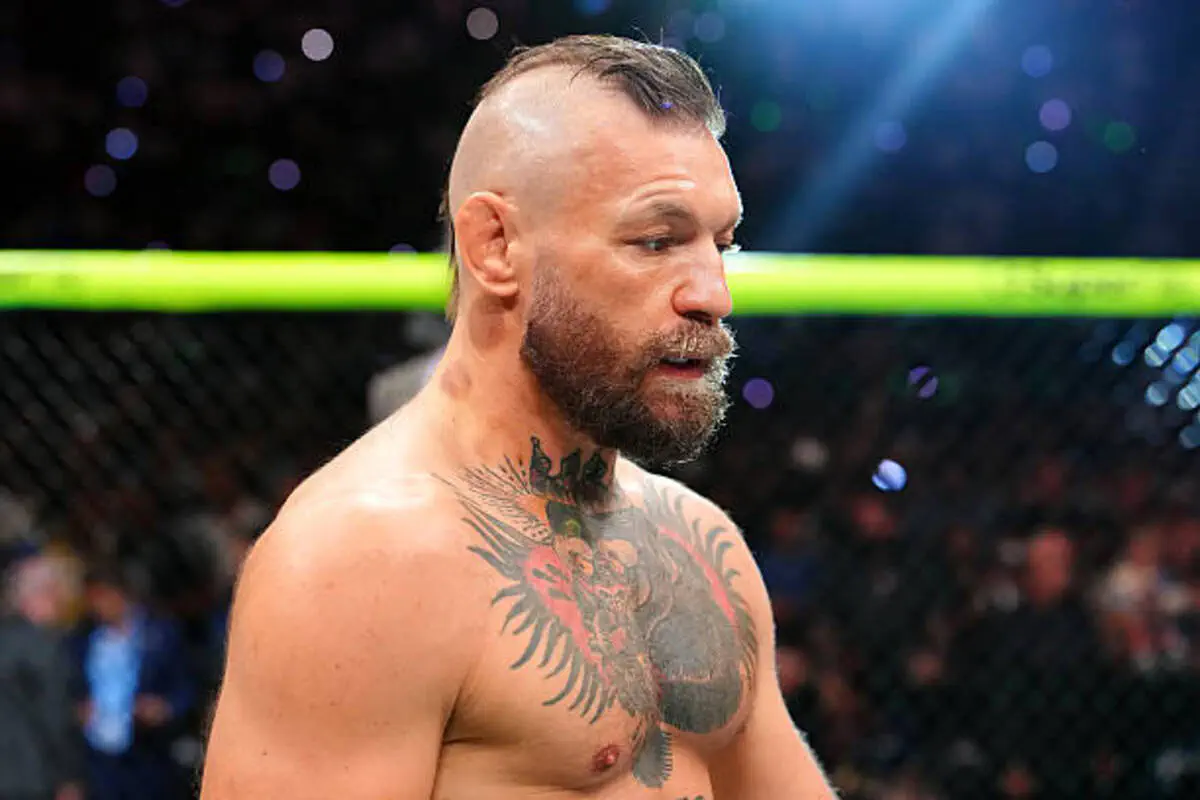 Макгрегор после поражения сделал громкое заявление и обратился к UFC