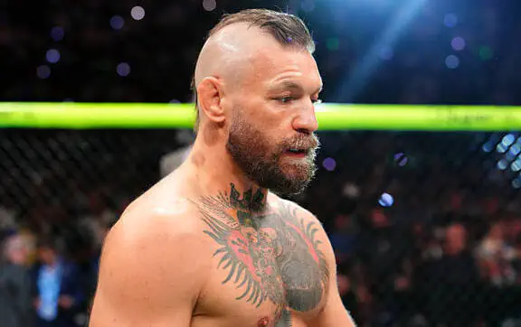 Макгрегор після поразки зробив гучну заяву та звернувся до UFC