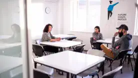 Почему технологии не заменят преподавателей английского, но оставят позади тех, кто не развивается