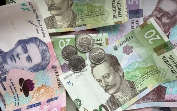 Плюс 40% к выплатам: кто из украинцев имеет право на солидную доплату к пенсии