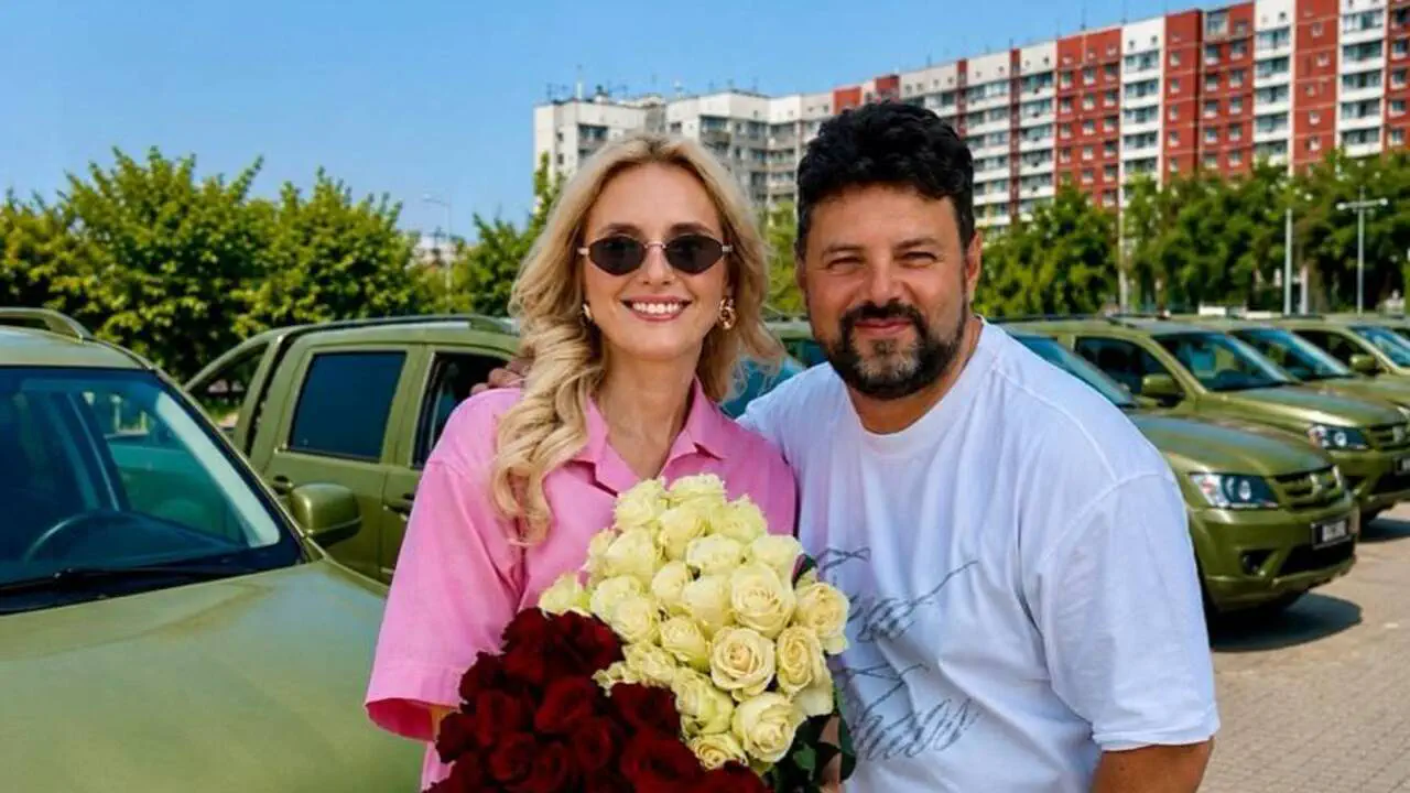 Самый дорогой автограф в жизни: как фанат стал мужем и продюсером Федишин