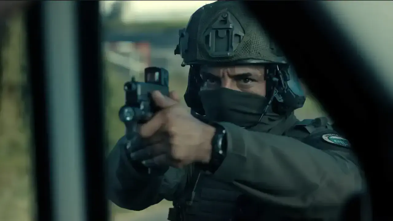 Понад 10 мільйонів переглядів за тиждень: французький трилер "Елітний загін" розгромив світові хіти