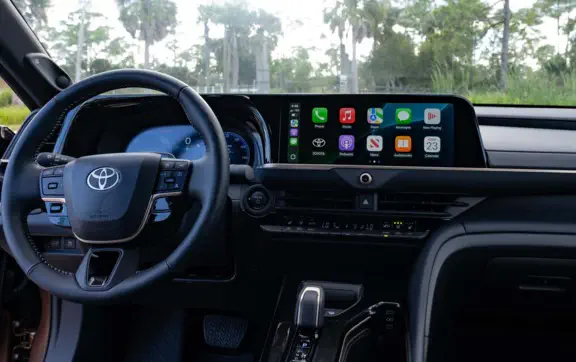 Секретний екран у Toyota: як отримати доступ та навіщо він