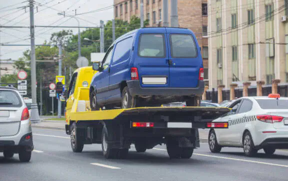 Українці зможуть скаржитися на незаконне паркування через Дію