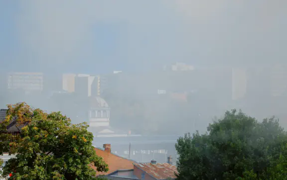 Масована атака рф спричинила забруднення повітря в Києві: що потрібно зробити негайно