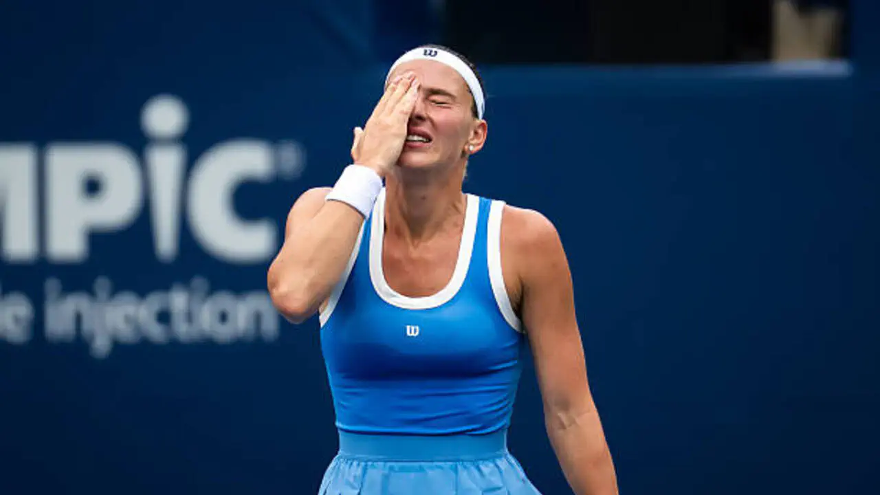 Костюк драматично уступила Свентек и вылетела из турнира WTA 1000 в Торонто