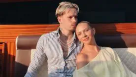 Михаил Мудрик с девушкой