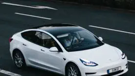 Tesla отзывает 20 тысяч автомобилей: какие модели попали под отзыв