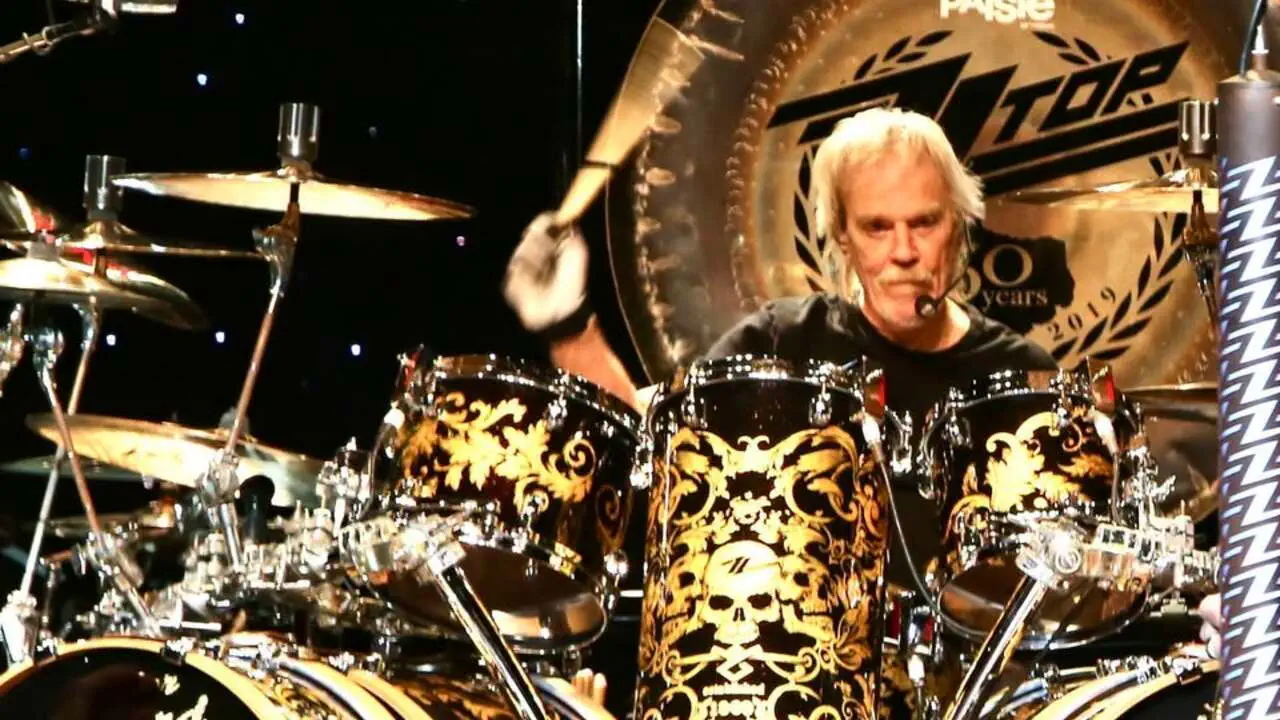 Помер легендарний барабанщик гурту ZZ Top Френк Бірд: що відомо про причини