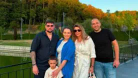 Євген Селезньов з родиною