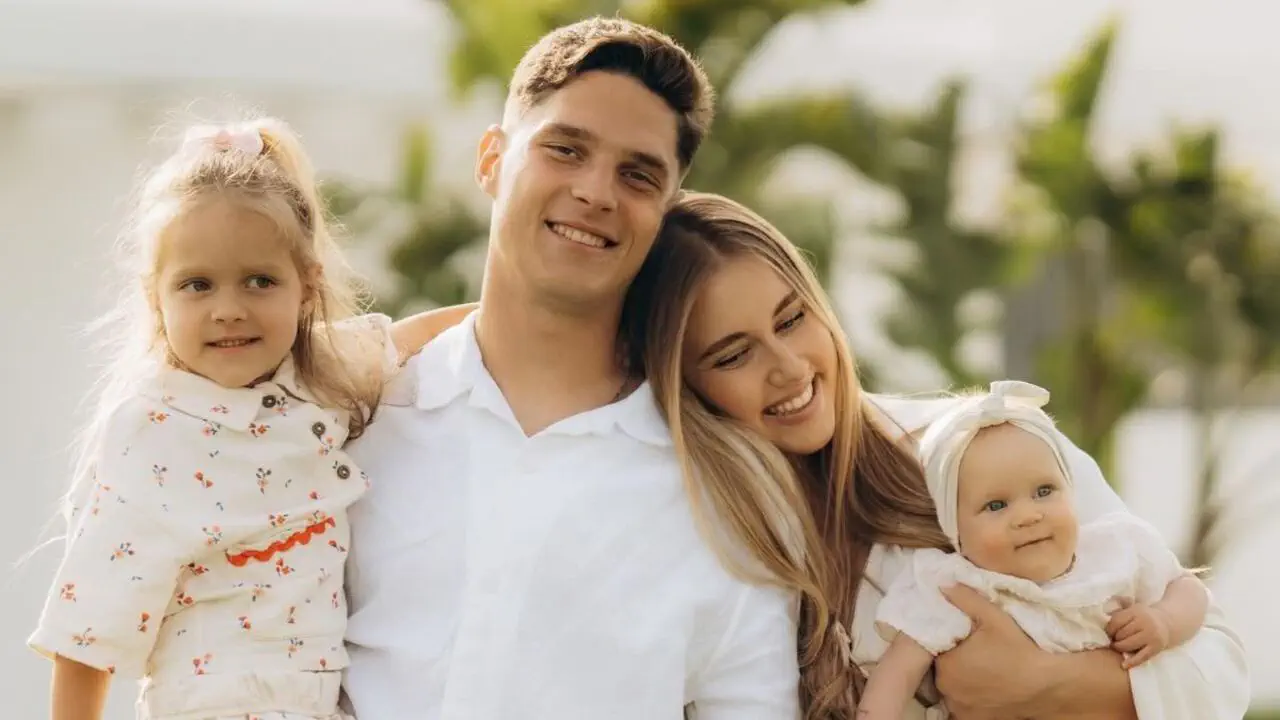 Георгий Судаков с семьёй