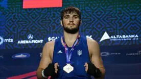 Украинец победил россиянина в финале и стал чемпионом Европы по боксу