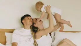 Данило Сікан з дружиною та сином