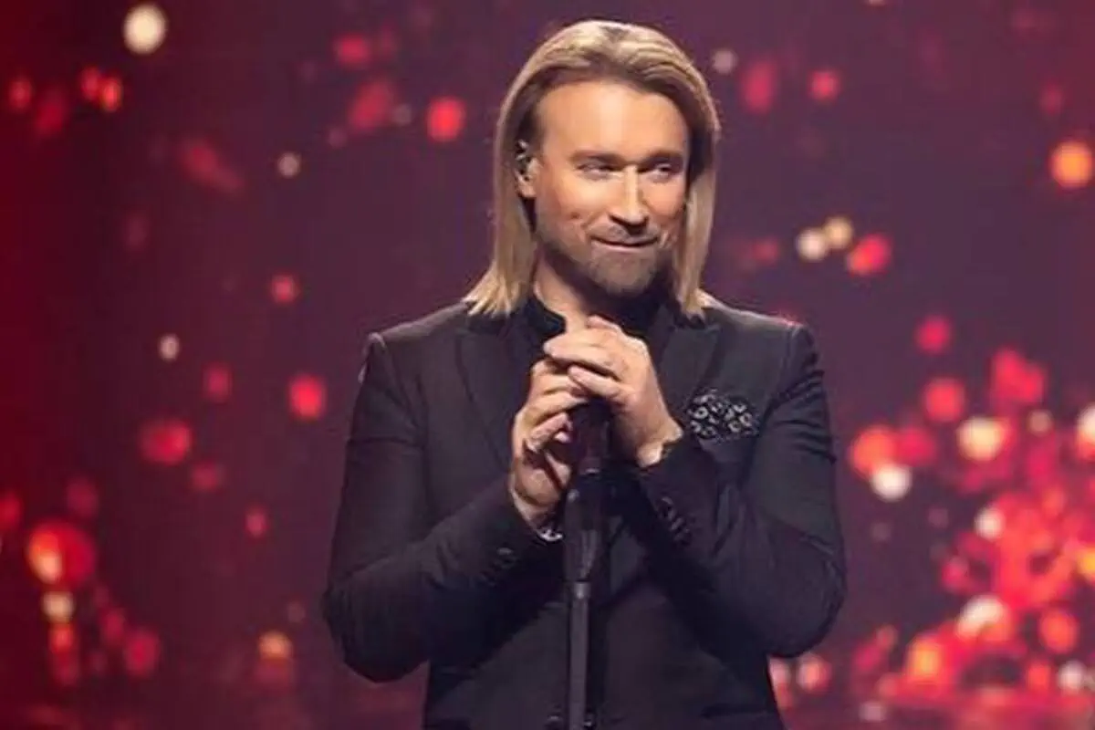 Олег Винник замислився над відмовою від українського паспорта