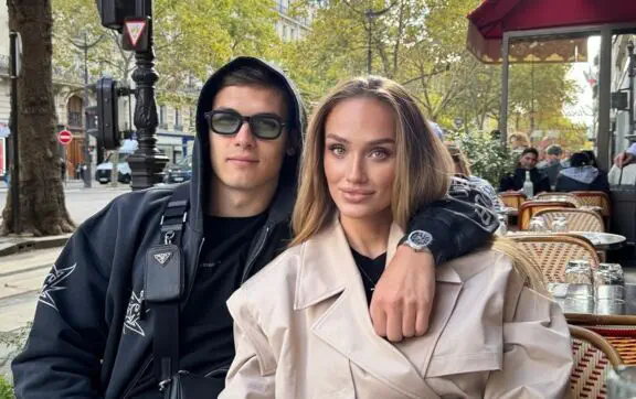 Даниил Сикан с женой
