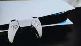 Чутки про новий Xbox та протести геймерів змушують змінити плани щодо ицфровізації PlayStation