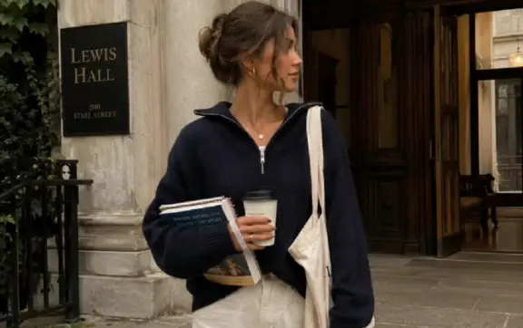 Оверсайз, quarter-zip и яркие цвета: какие толстовки в моде этой осенью