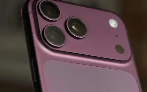 Apple меняет цветовую палитру: iPhone 18 Pro может появиться в необычных цветах